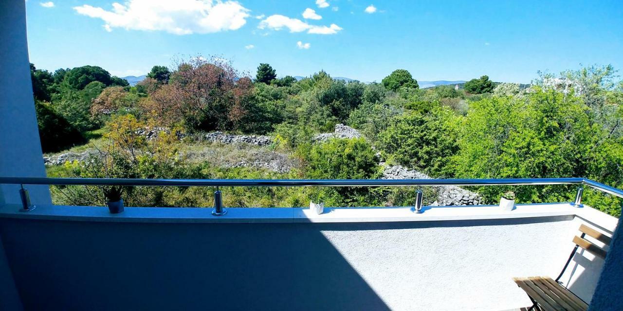 Dineva Apartmán