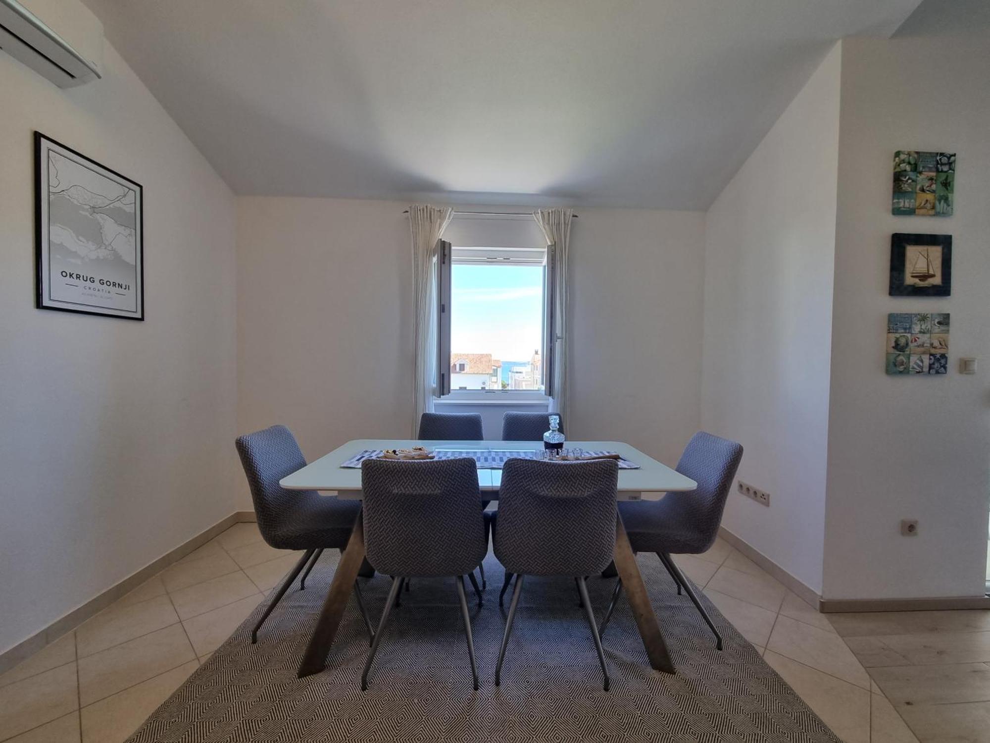 Apartment Dineva *