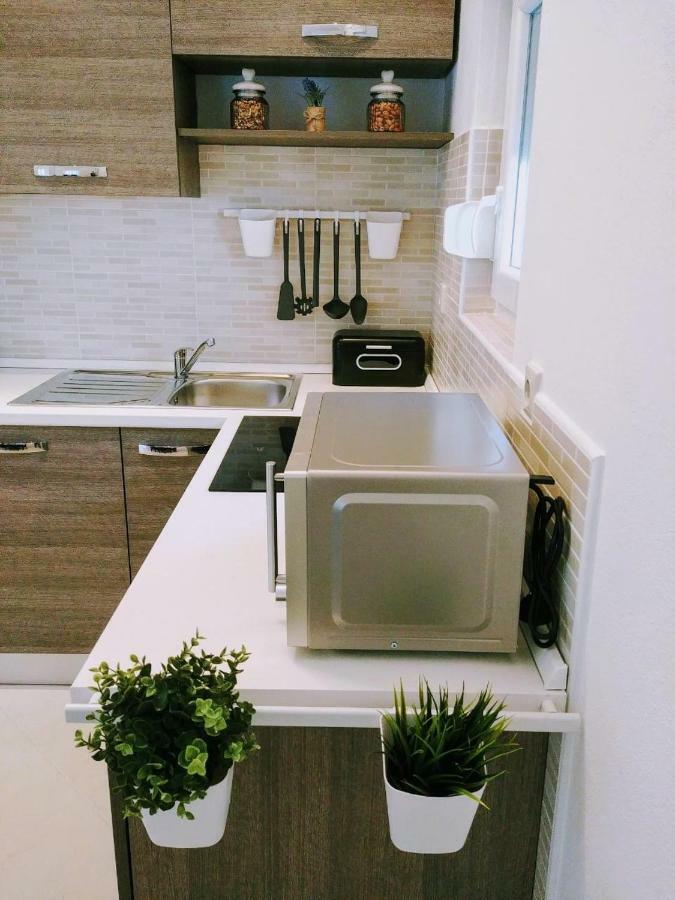 Dineva Apartment *